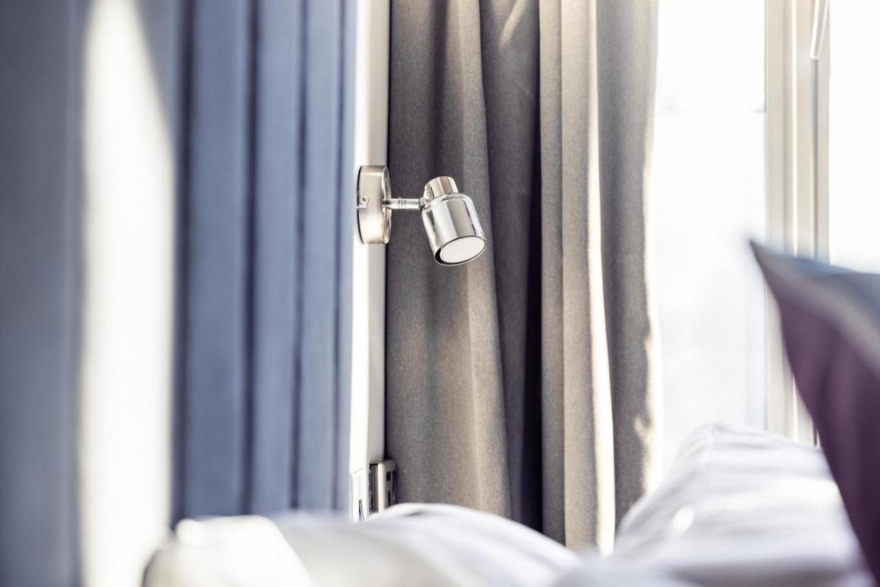 Cambridge House Hotel Ngoại thất bức ảnh