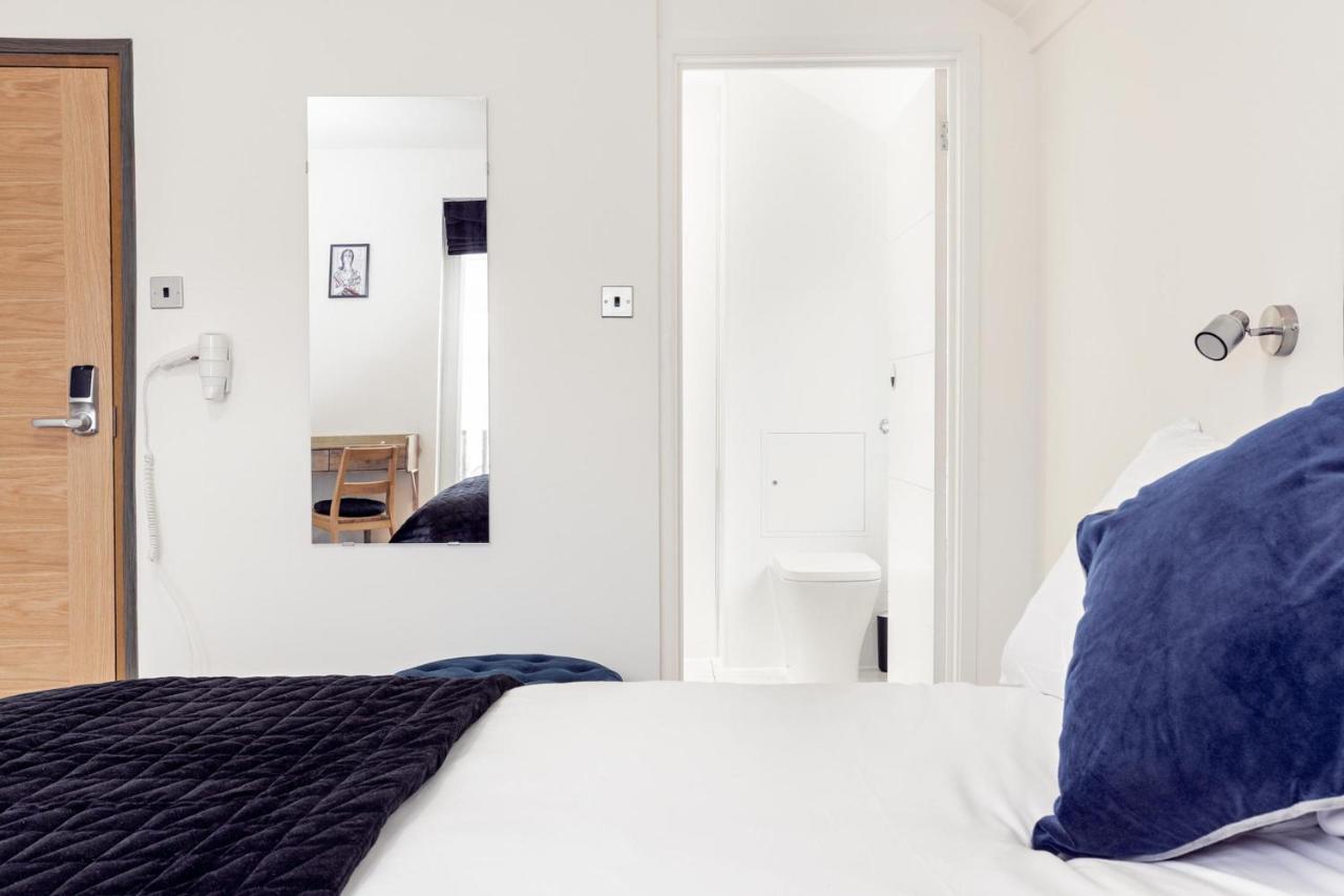 Cambridge House Hotel Ngoại thất bức ảnh